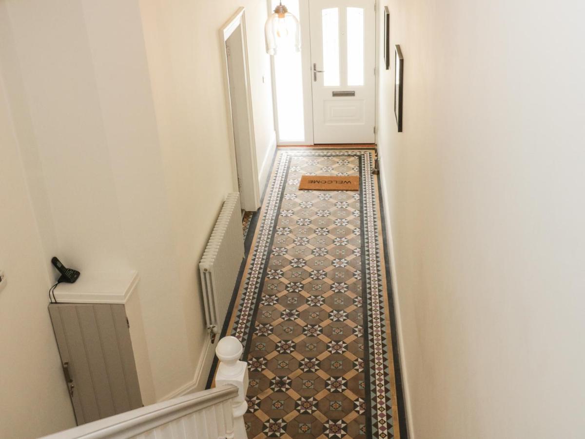 Charnwood Villa Ландъндо Екстериор снимка
